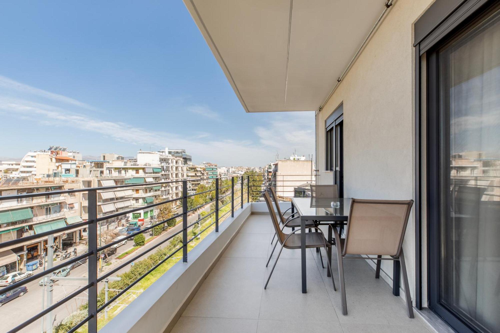 Genesis Luxury Apartment *